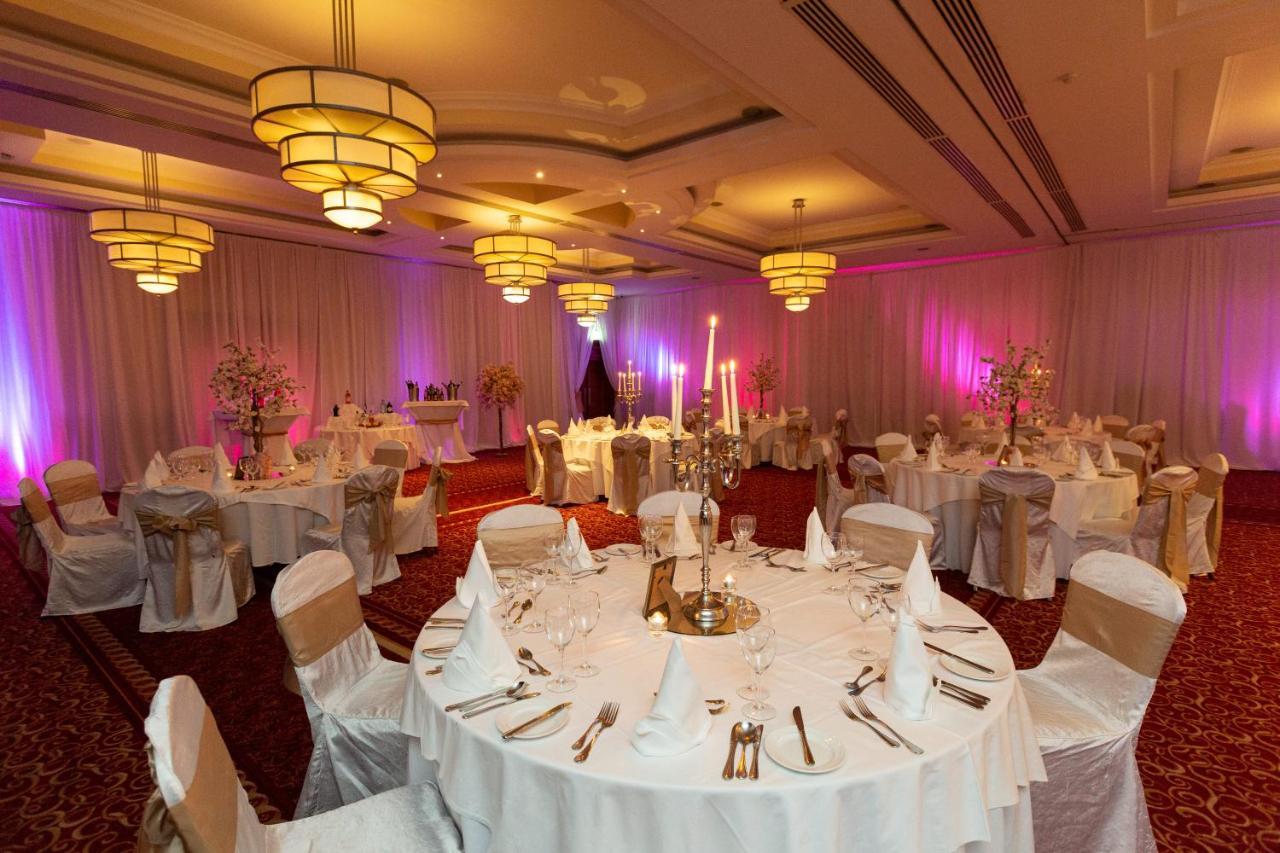 Hamlet Court Hotel Johnstown Bridge Luaran gambar